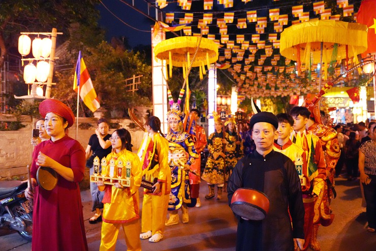 Rộn ràng lễ hội "Cờ người – Nét đẹp văn hóa truyền thống Việt"- Ảnh 5.