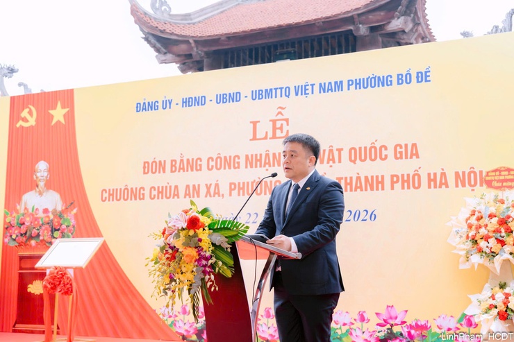 Phường Bồ Đề đón Bằng công nhận Bảo vật Quốc gia chuông chùa An Xá- Ảnh 3.