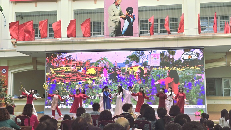 Khơi nguồn tri thức, thắp lửa đam mê đọc sách tại Ba Đình- Ảnh 4.