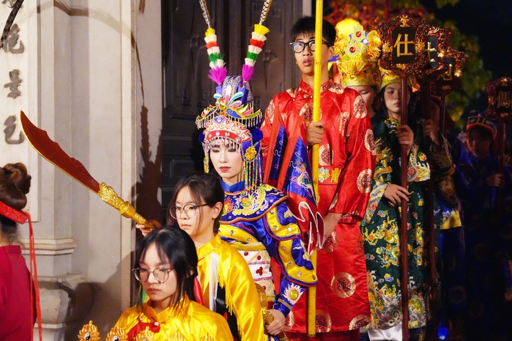 Rộn ràng lễ hội "Cờ người – Nét đẹp văn hóa truyền thống Việt"- Ảnh 7.