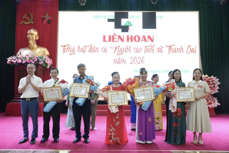 Liên hoan Tiếng hát Dân ca Người cao tuổi xã Thanh Oai năm 2026 thành công tốt đẹp- Ảnh 14.