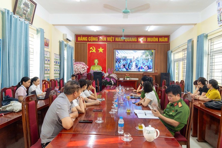 XÃ ỨNG THIÊN TỔ CHỨC TIẾP SÓNG CẦU TRUYỀN HÌNH “TIẾT HỌC GEN Z – TỰ HÀO HÀ NỘI, SỐNG CHUẨN AN TOÀN- Ảnh 3.