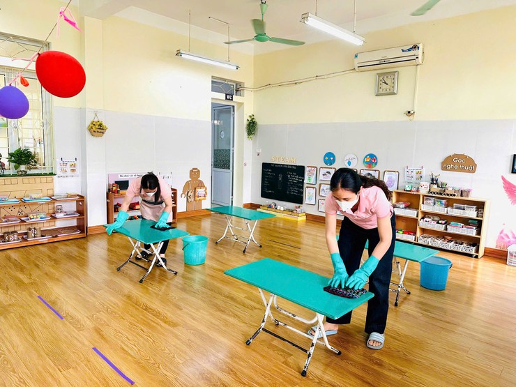 Các trường mầm non trên địa bàn xã tăng cường phòng, chống dịch bệnh tay chân miệng - Ảnh 7.