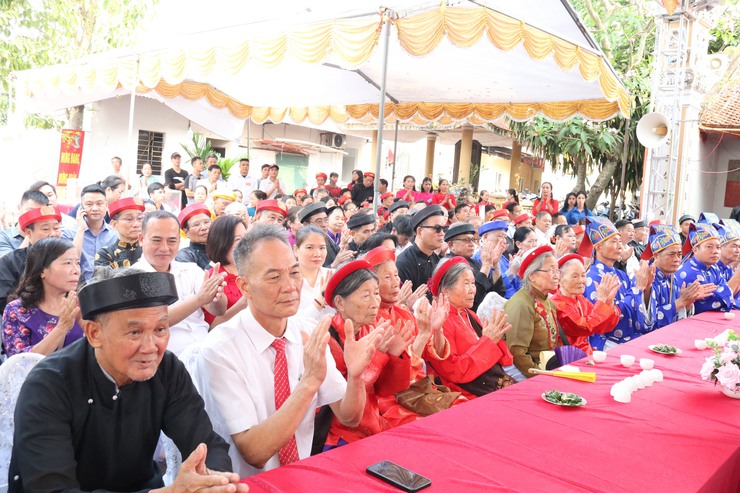 Khai mạc Lễ hội truyền thống Đình làng Ứng Hòa- Ảnh 7.