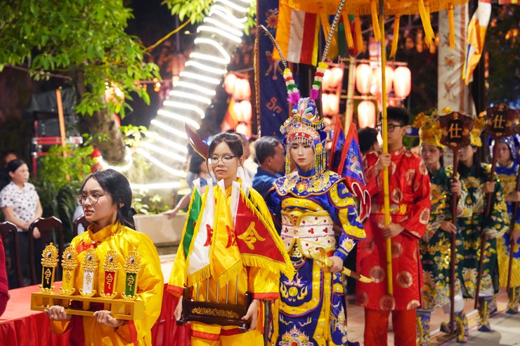 Rộn ràng lễ hội "Cờ người – Nét đẹp văn hóa truyền thống Việt"- Ảnh 8.