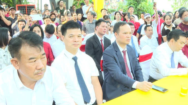 Xã Hát Môn tổ chức Lễ dâng hương tưởng niệm 1983 năm ngày giỗ Hai Bà Trưng- Ảnh 4.