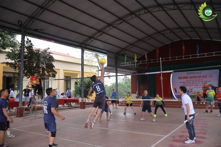Sôi nổi Giải bóng chuyền hơi nam – nữ xã Phú Cát lần thứ I năm 2026- Ảnh 4.