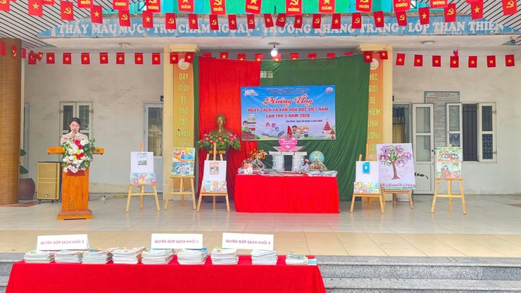 Sôi nổi các hoạt động hưởng ứng Ngày Sách và Văn hóa đọc Việt Nam năm 2026 tại các cơ sở giáo dục xã Phú Xuyên- Ảnh 8.