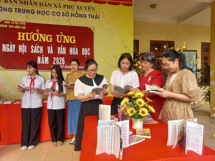 Sôi nổi các hoạt động hưởng ứng Ngày Sách và Văn hóa đọc Việt Nam năm 2026 tại các cơ sở giáo dục xã Phú Xuyên- Ảnh 14.