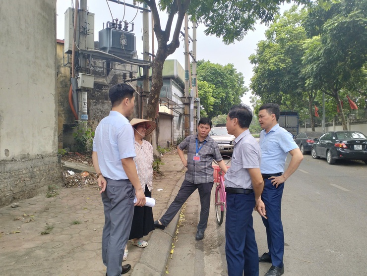 Cụm cơ sở Đảng số 5 kiểm tra hiện trường các kiến nghị cử tri tại hội nghị giao ban ngày 03/4/2026- Ảnh 3.