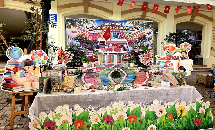 Khơi nguồn tri thức, thắp lửa đam mê đọc sách tại Ba Đình- Ảnh 13.