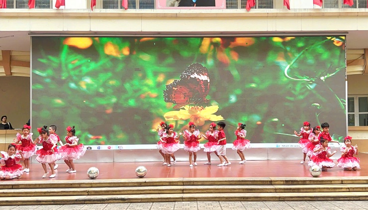 Khơi nguồn tri thức, thắp lửa đam mê đọc sách tại Ba Đình- Ảnh 3.