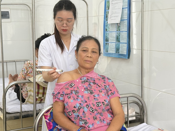 Đưa Nghị quyết 72-NQ/TW vào cuộc sống: Phát huy thế mạnh y học cổ truyền- Ảnh 7.