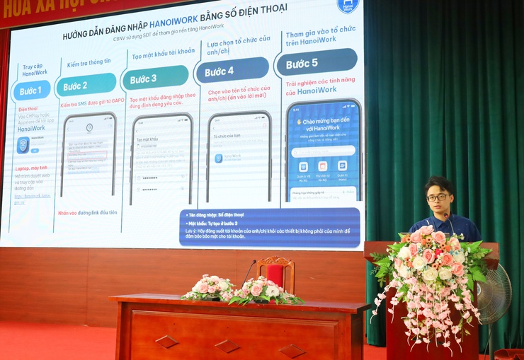 Phường Tùng Thiện tập huấn sử dụng Không gian làm việc số HanoiWork- Ảnh 2.