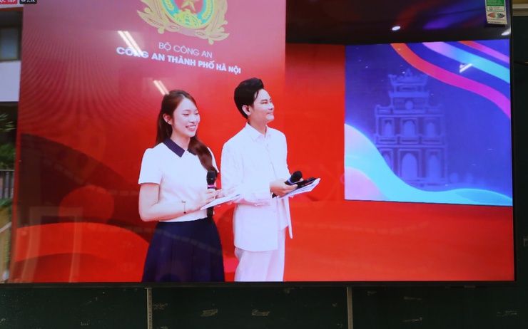 Mỹ Đức: Khi Pháp Luật "Bén Rễ" Trong Tâm Hồn Thế Hệ Z Qua Hình Thức Sân Khấu Hóa- Ảnh 6.