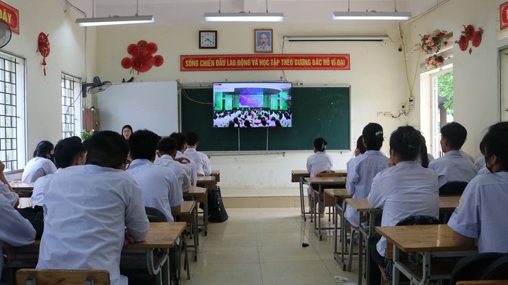 Mỹ Đức: Khi Pháp Luật "Bén Rễ" Trong Tâm Hồn Thế Hệ Z Qua Hình Thức Sân Khấu Hóa- Ảnh 9.