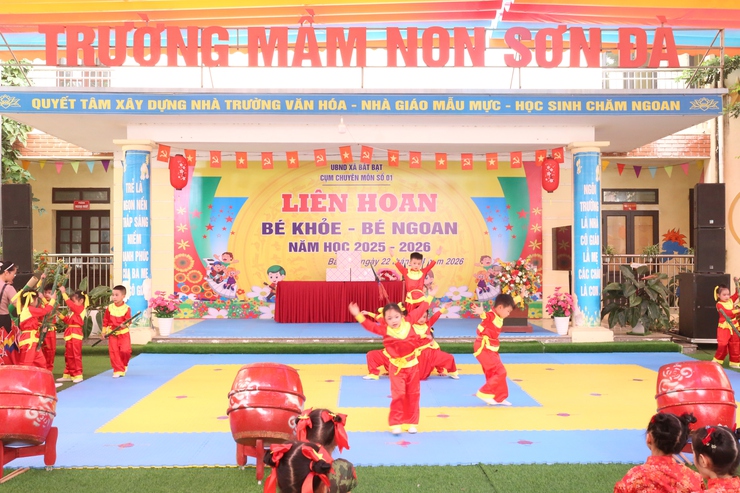 Liên hoan "Bé khỏe – Bé ngoan" cấp học mầm non xã Bất Bạt, năm học 2025–2026: Lan tỏa niềm vui, ươm mầm phát triển toàn diện- Ảnh 3.