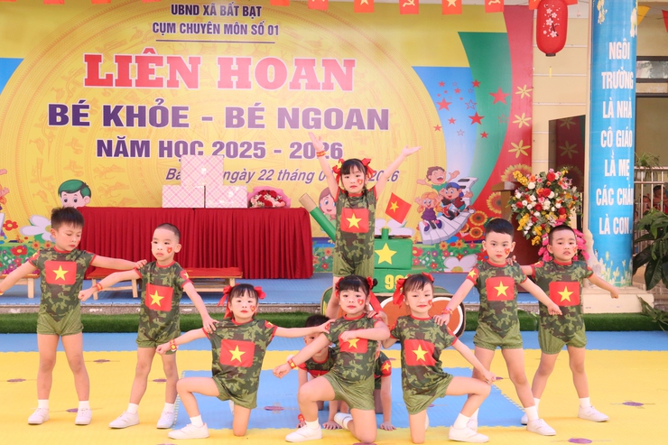 Liên hoan "Bé khỏe – Bé ngoan" cấp học mầm non xã Bất Bạt, năm học 2025–2026: Lan tỏa niềm vui, ươm mầm phát triển toàn diện- Ảnh 8.