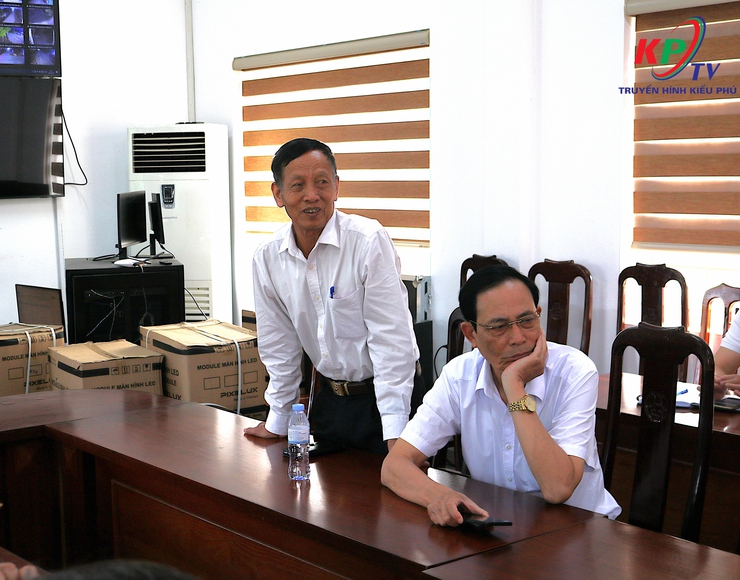 Ban cưỡng chế xã Kiều Phú tổ chức hội nghị triển khai phương án thực hiện biện pháp cưỡng chế đối với các công rình vi phạm đất đai, trật tự xây dựng trên địa bàn- Ảnh 4.