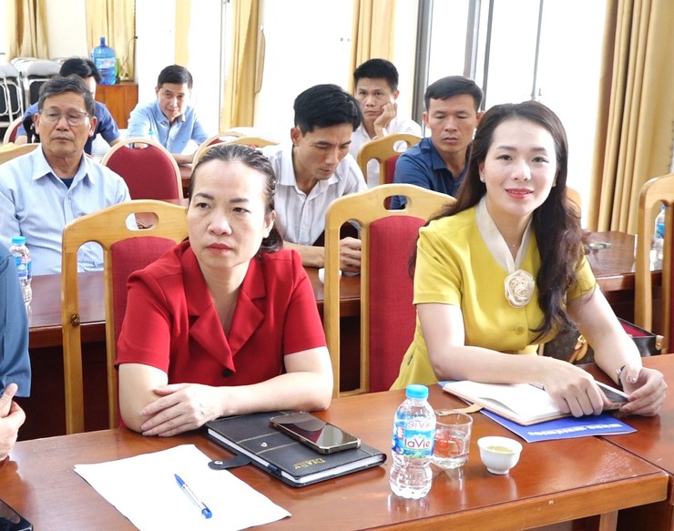 Xã Vật Lại khởi công cải tạo, nâng cấp sân vận động thôn Vật Lại 3- Ảnh 2.