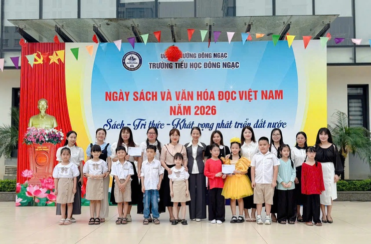 Sôi nổi ngày hội Sachs và Văn hóa đọc sách - Tri thức - Khát vọng phát triển đất nước - Ảnh 2.