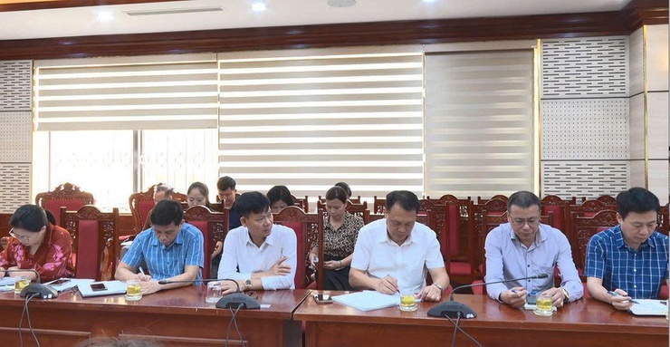 Phúc Thọ tiếp sóng Hội nghị phổ biến, quán triệt các văn kiện, nghị quyết về công tác kiểm tra, giám sát, kỷ luật của Đảng- Ảnh 2.