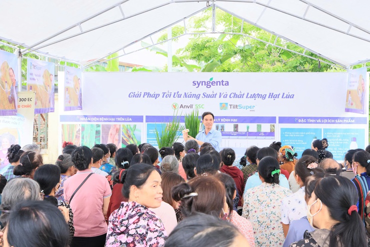 Công ty TNHH Syngenta phối hợp với Trung tâm Dịch vụ tổng hợp xã Thư Lâm tổ chức Hội nghị tọa đàm “Giải pháp tối ưu năng suất và chất lượng hạt lúa”- Ảnh 14.