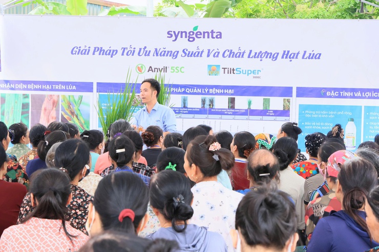 Công ty TNHH Syngenta phối hợp với Trung tâm Dịch vụ tổng hợp xã Thư Lâm tổ chức Hội nghị tọa đàm “Giải pháp tối ưu năng suất và chất lượng hạt lúa”- Ảnh 15.