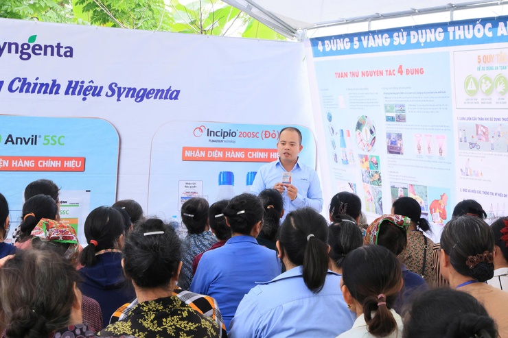 Công ty TNHH Syngenta phối hợp với Trung tâm Dịch vụ tổng hợp xã Thư Lâm tổ chức Hội nghị tọa đàm “Giải pháp tối ưu năng suất và chất lượng hạt lúa”- Ảnh 19.