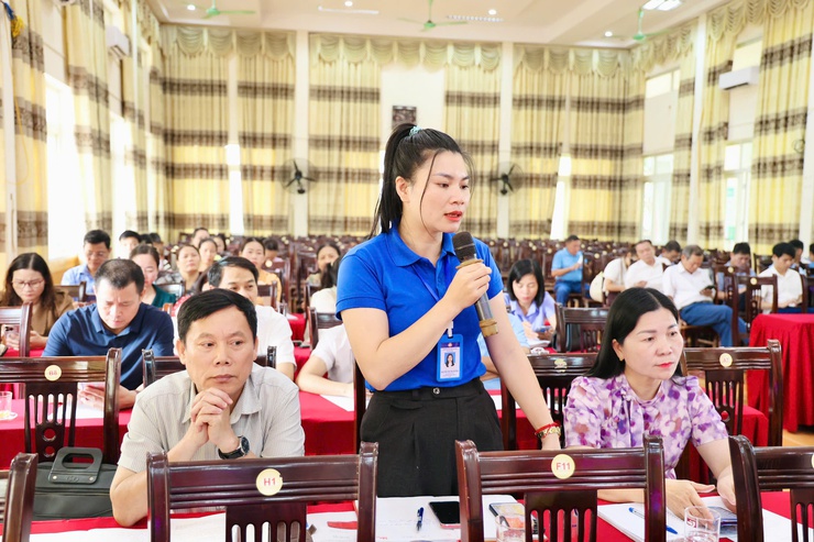 Hội nghị triển khai kế hoạch đẩy mạnh tích hợp tài khoản hưởng an sinh xã hội trên ứng dụng VneID; Làm sạch dữ liệu Người có công; tiếp tục thực hiện truy thu tiền trợ cấp của đối tượng con đẻ người nhiễm CĐHH theo Kết luận số 256- Ảnh 9.