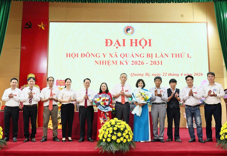 Đại hội Hội Đông y xã Quảng Bị lần thứ I, nhiệm kỳ 2026-2031: Phát huy vai trò y học cổ truyền trong chăm sóc sức khỏe nhân dân- Ảnh 8.