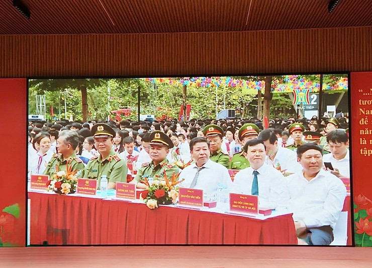 Phường Phú Thượng: sôi nổi chương trình “tiết học Gen Z” trực tuyến – lan tỏa tinh thần sống đẹp, sống chuẩn an toàn- Ảnh 1.