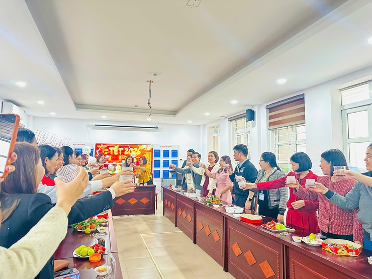 Công đoàn phường Long Biên: đẩy mạnh chăm lo đời sống đoàn viên gắn với các phong trào thi đua năm 2026- Ảnh 5.