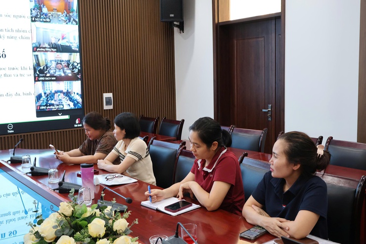 Đông Ngac tham gia Hội nghị trực tuyến, quán triệt, phổ biến, tuyên truyền Luật Dân số- Ảnh 2.