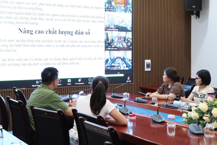 Đông Ngac tham gia Hội nghị trực tuyến, quán triệt, phổ biến, tuyên truyền Luật Dân số- Ảnh 3.