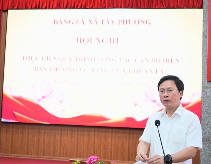 Tây Phương tổ chức Hội nghị cán bộ chủ chốt thực hiện quy trình kiện toàn, bổ sung Ủy viên Ban Chấp hành Đảng bộ xã nhiệm kỳ 2025 - 2030- Ảnh 3.