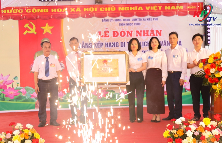 Thôn Ngọc Phúc xã Kiều Phú tổ chức Lễ đón Bằng công nhận Di tích lịch sử văn hoá cấp Thành phố miếu Vườn Nở- Ảnh 6.