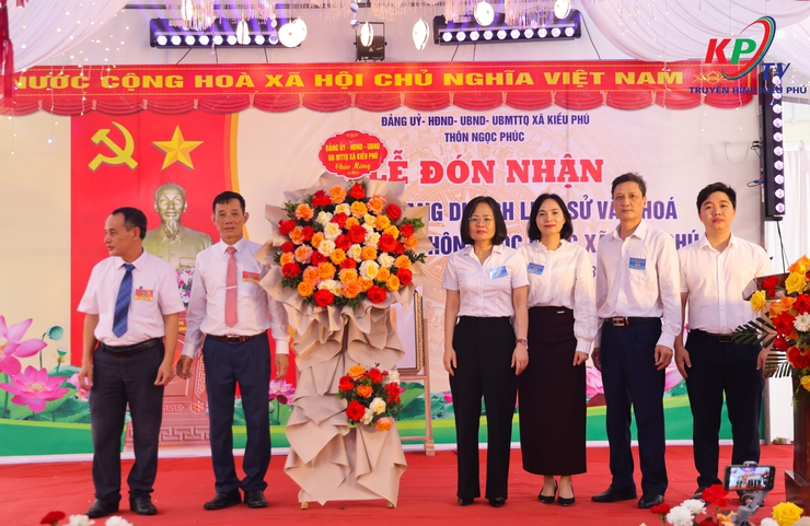 Thôn Ngọc Phúc xã Kiều Phú tổ chức Lễ đón Bằng công nhận Di tích lịch sử văn hoá cấp Thành phố miếu Vườn Nở- Ảnh 1.