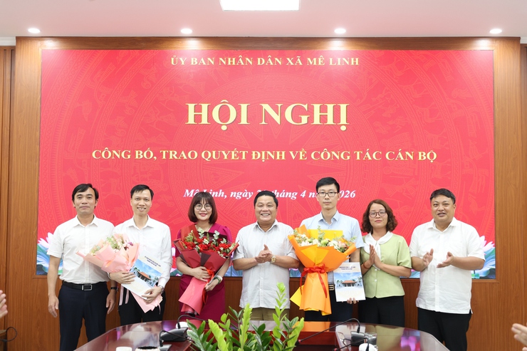 Xã Mê Linh trao quyết định về công tác cán bộ- Ảnh 5.