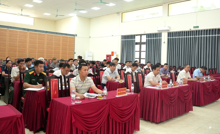 ĐẢNG ỦY XÃ HƯNG ĐẠO TỔ CHỨC HỘI NGHỊ LÀM VIỆC VỚI CHI ỦY, LÃNH ĐẠO THÔN, BAN CÔNG TÁC MẶT TRẬN VÀ CÁC CHI HỘI ĐOÀN THỂ CÁC THÔN PHÚ HẠNG, YÊN QUÁN, HẠ HÒA- Ảnh 1.