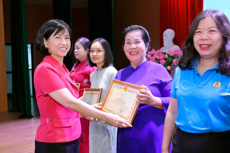 Phường Cầu Giấy tổ chức Lễ phát động Tháng hành động về An toàn, vệ sinh lao động và Tháng Công nhân năm 2026- Ảnh 9.