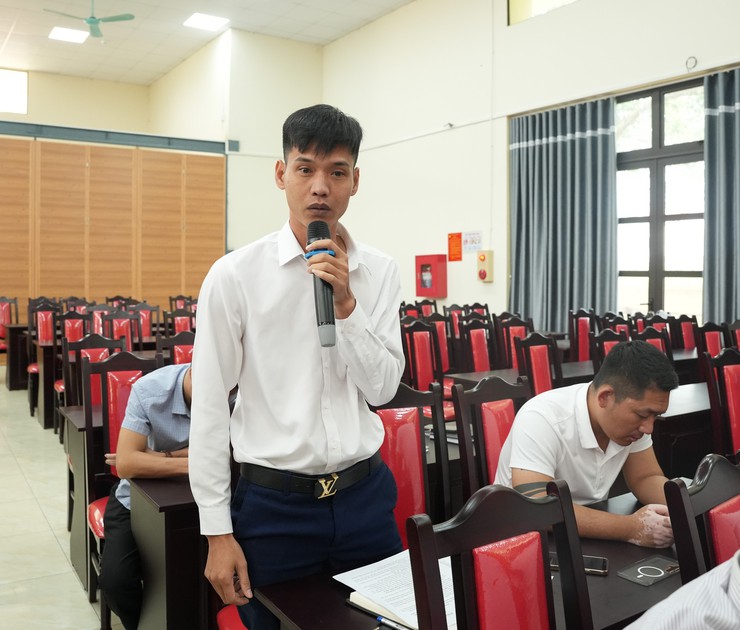 ĐẢNG ỦY XÃ HƯNG ĐẠO TỔ CHỨC HỘI NGHỊ LÀM VIỆC VỚI CHI ỦY, LÃNH ĐẠO THÔN, BAN CÔNG TÁC MẶT TRẬN VÀ CÁC CHI HỘI ĐOÀN THỂ CÁC THÔN PHÚ HẠNG, YÊN QUÁN, HẠ HÒA- Ảnh 8.