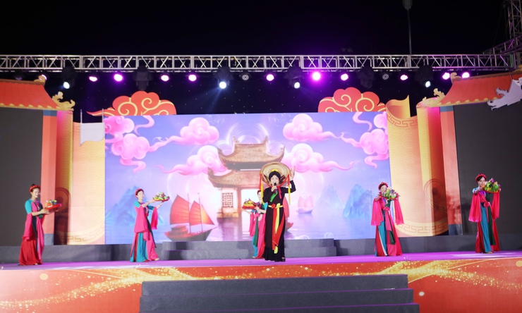 RỰC RỠ ĐÊM NGHỆ THUẬT – KHÉP LẠI THÀNH CÔNG LỄ HỘI CHÙA THẦY 2026– DƯ ÂM CÒN MÃI- Ảnh 12.