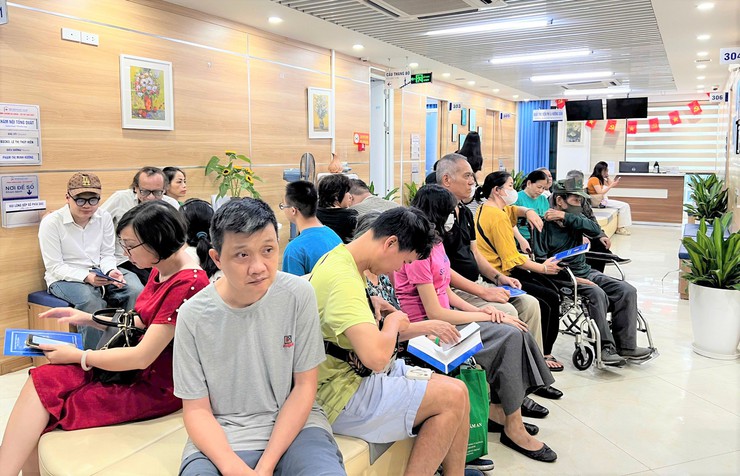 LAN TỎA YÊU THƯƠNG - CHĂM SÓC SỨC KHỎE NGƯỜI KHUYẾT TẬT- Ảnh 1.