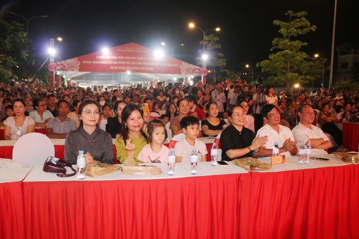 RỰC RỠ ĐÊM NGHỆ THUẬT – KHÉP LẠI THÀNH CÔNG LỄ HỘI CHÙA THẦY 2026– DƯ ÂM CÒN MÃI- Ảnh 2.