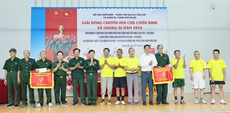 Sôi nổi Giải bóng chuyền hơi Cựu chiến binh xã Quảng Bị năm 2026- Ảnh 15.