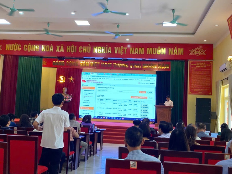 Đảng ủy Hòa Lạc - tập huấn vận hành hệ thống thông tin, đẩy mạnh chuyển đổi số trong cơ quan Đảng- Ảnh 2.