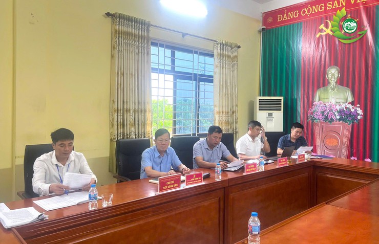 Bí thư Đảng ủy - Chủ tịch HĐND xã Phú Cát tiếp công dân định kỳ tháng 4 năm 2026- Ảnh 3.