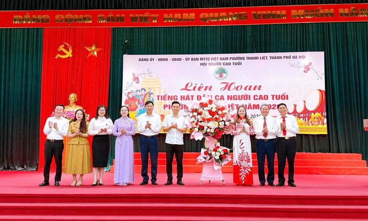 Sôi nổi Liên hoan “Tiếng hát dân ca Người cao tuổi” phường Thanh Liệt năm 2026- Ảnh 1.