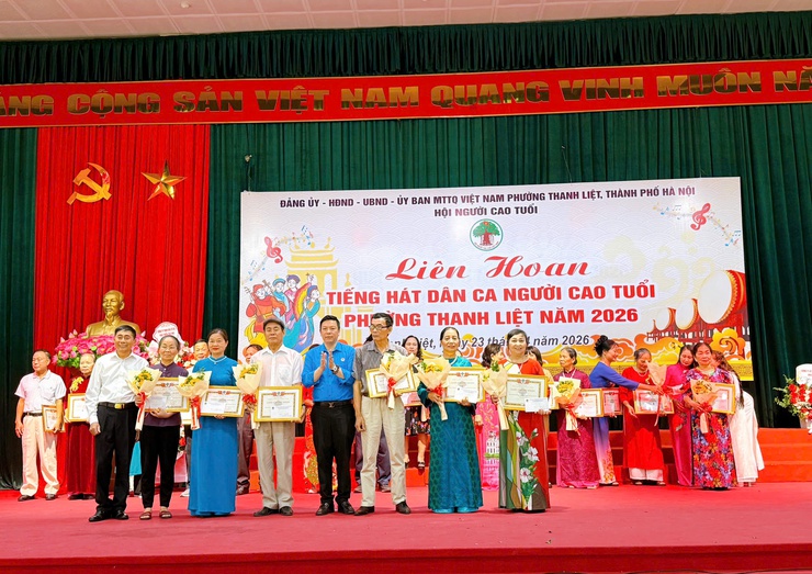 Sôi nổi Liên hoan “Tiếng hát dân ca Người cao tuổi” phường Thanh Liệt năm 2026- Ảnh 16.